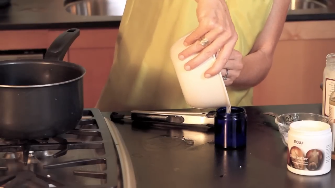 How to Make Your Own Organic Sunscreen