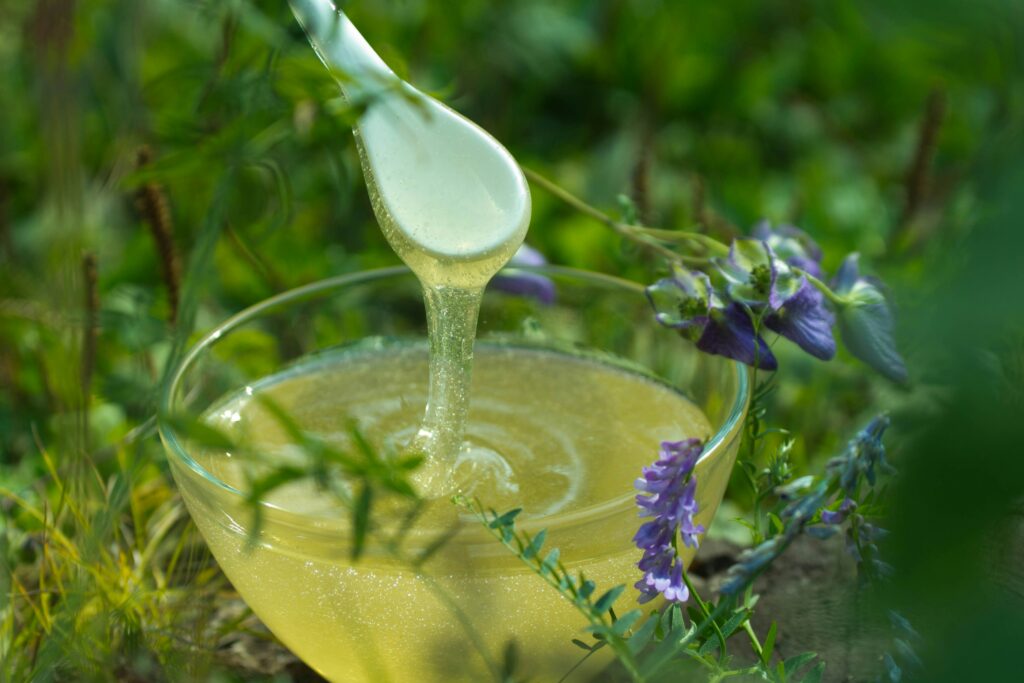 Organic Plant Oils Are Efficient and Economical Skin Moisturisers