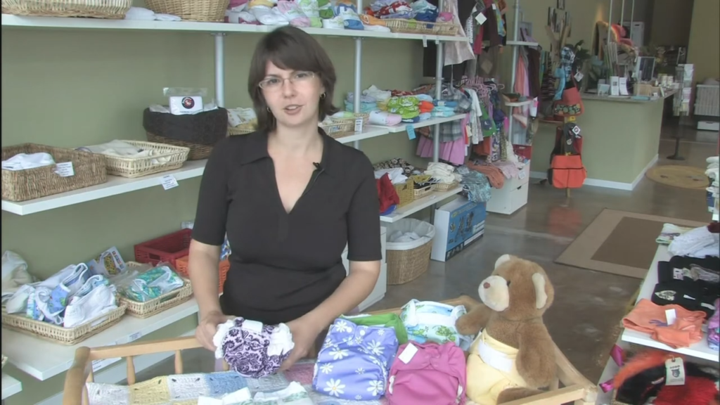 Which Nappies (Diapers) are Better? Reusable Organic or Biodegradable Disposables?